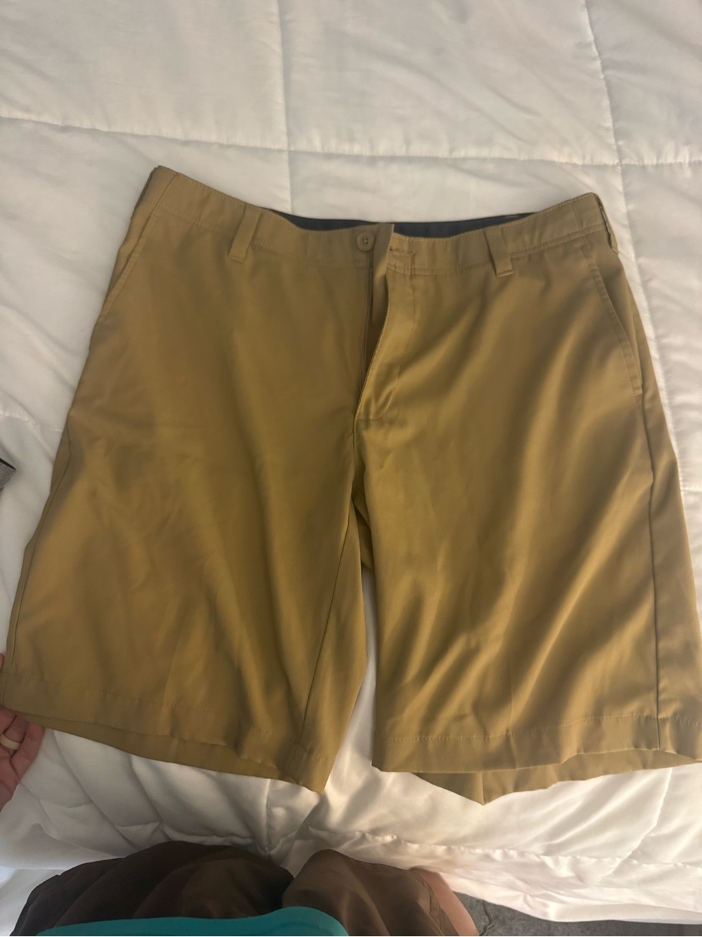 bcg Men's Tan Flat-Front Performance Shorts